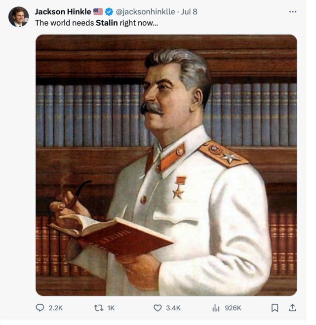 «Прямо сейчас мир нуждается в Сталине...» — гласит твит Хинкла