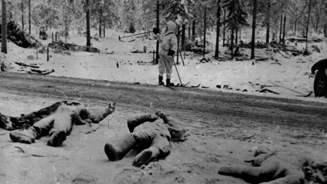 Тела красноармейцев, погибших в битве при Суомоссалми (декабрь 1939 года)