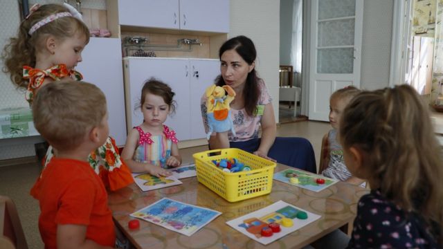 Дети в новом детском саду в оккупированном Россией Бердянске, Запорожская область