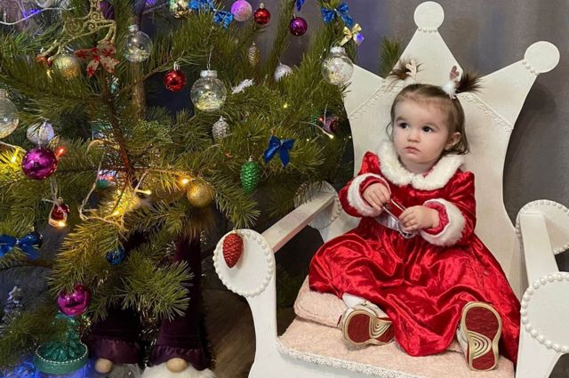Ivan's daughter Polina at Christmas