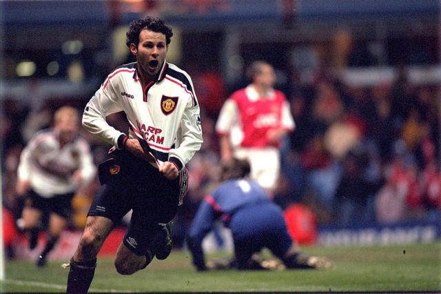 Ryan Giggs celebrates scoring against Arsenal in the FA Cup in 1999