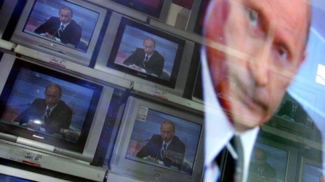 Единственным надежным источником информации российские власти считают только свои собственные СМИ
