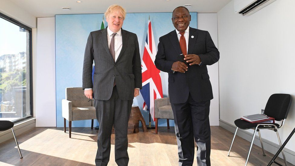 Prime Minister Boris Johnson with South African President Cyril Ramaphosa