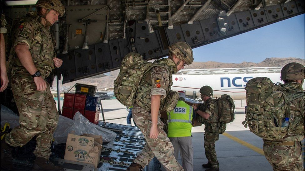 Personnel from 16 Air Assault arriving in Kabul, Afghanistan, as part of Operation Pitting