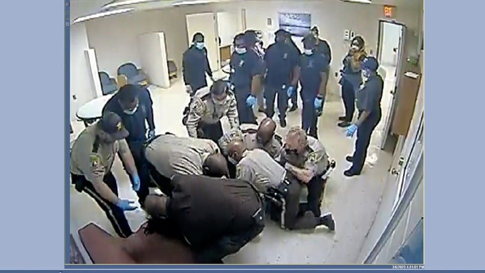 Screengrab from the surveillance video showing Irvo Onieto being restrained