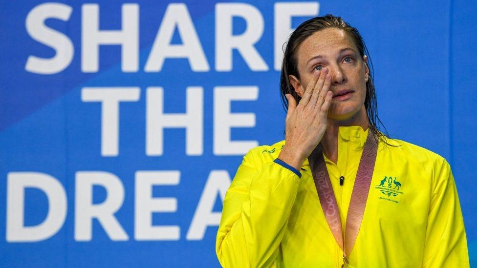 Australia's Cate Campbell cries as she poses with her medal at the 2018 Gold Coast Commonwealth Games
