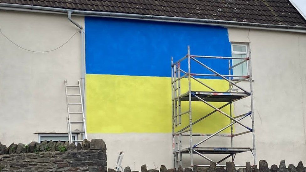 Ukrainian mural on the side of a house in Fishponds, Bristol
