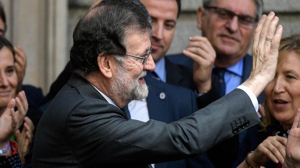 Spanish out-going Prime Minister Mariano Rajoy leaves the Lower House of the Spanish Parliament after a vote on a no-confidence motion on Madrid on June 01, 2018.