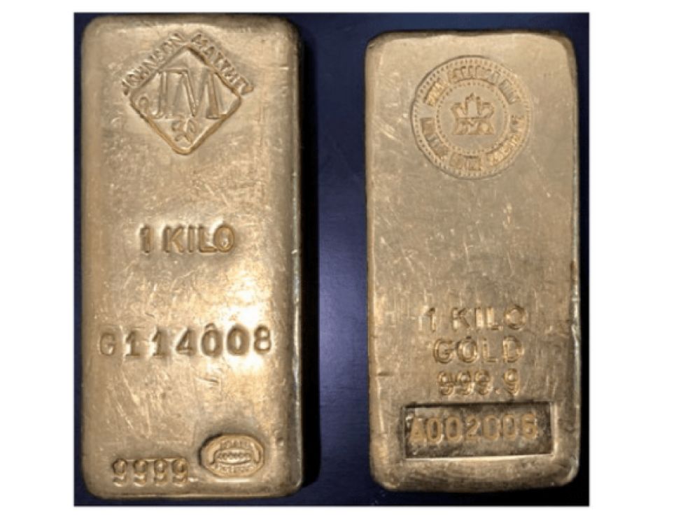 Gold bars found in Menendez home