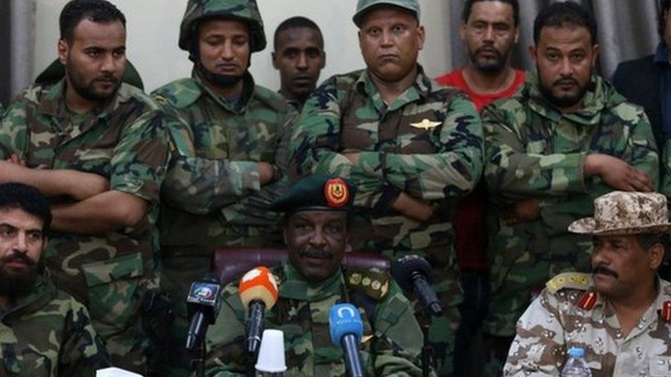 Libyan army special forces commander Wanis Bukhamada declares his support for Khalifa Haftar in Benghazi (19 May 2014)