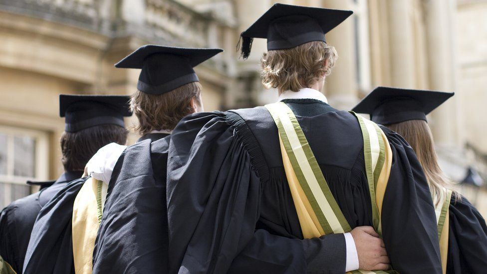 University students graduating at Bath Abbey