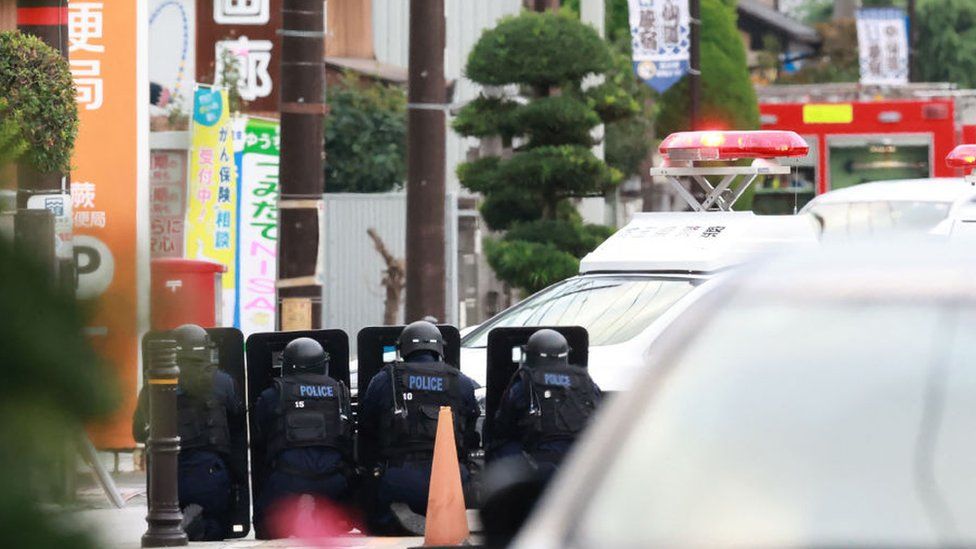 At least one person has been taken hostage inside a post office in the Japanese city of Warabi