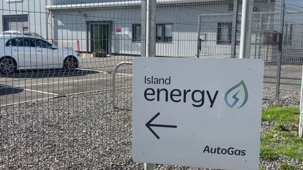 Island Energy sign
