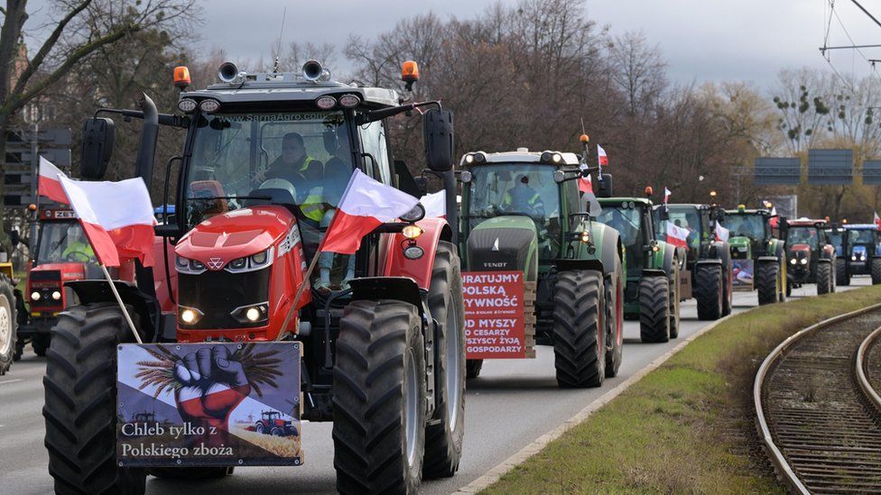 A queue of tractors in Poland