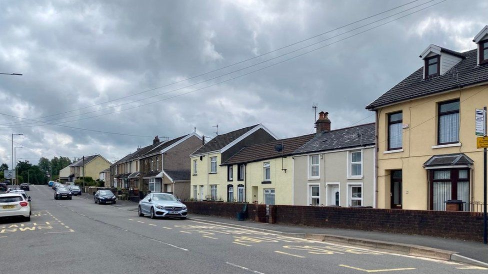 Brecon Road, Hirwaun