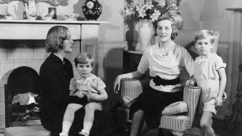 Unity Mitford with Diana and her sons