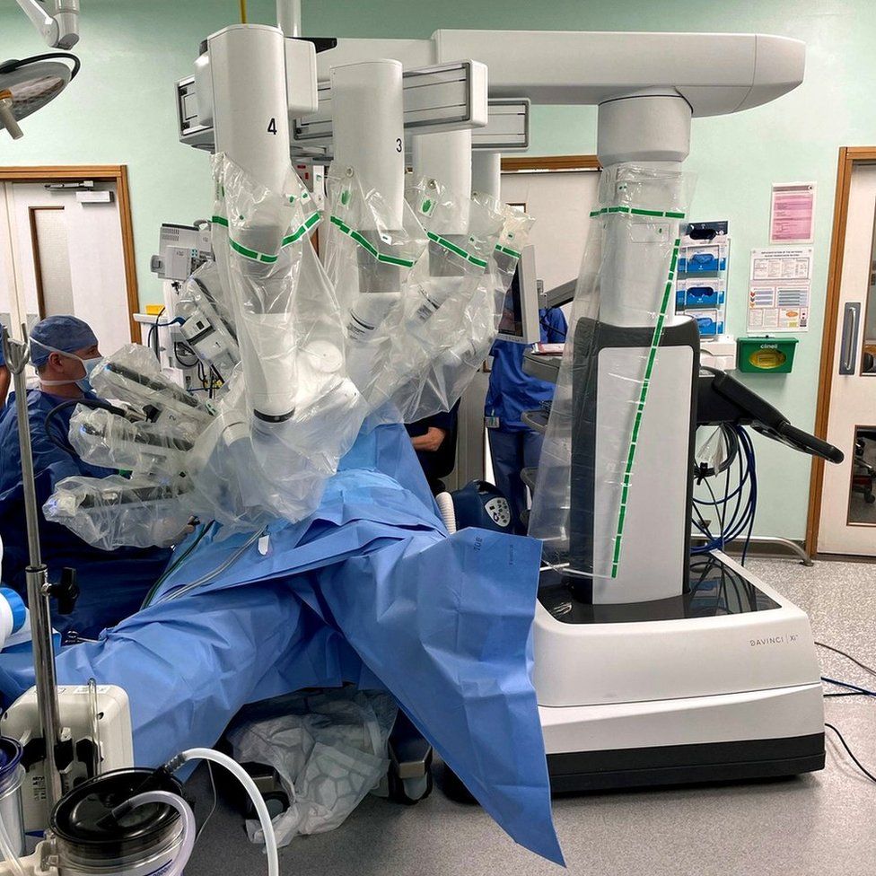 The four-armed robot performed successful surgery on Deborah Speirs