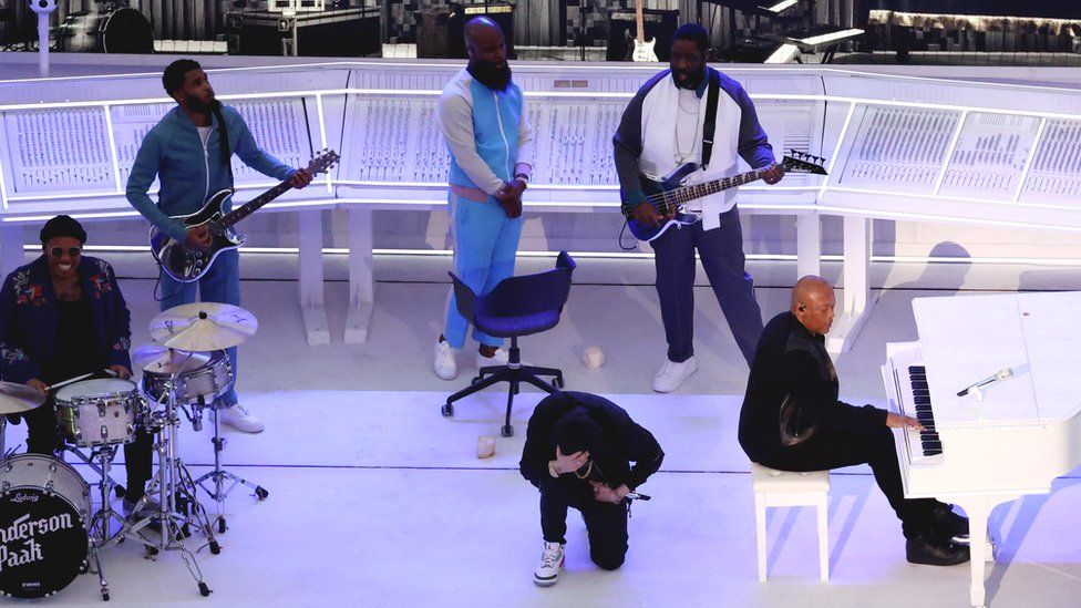 Eminem and Dr Dre performing at the Super Bowl half-time show