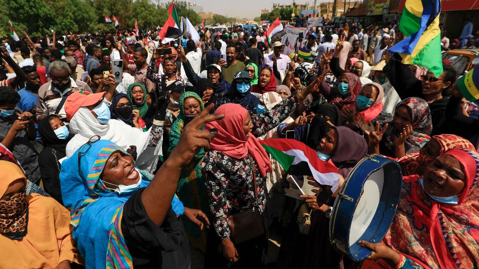 Sudanese demonstrators take to the streets of the capital Khartoum to demand the government's transition to civilian rule - 21 October 2021