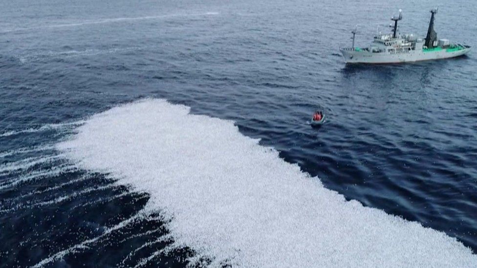 Sea Shepherd vessel and the dead fish - courtesy of Sea Shepherd via Reuters