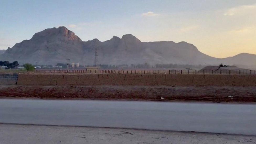 view of guards at nuclear facility in Zardanjan area of Isfahan