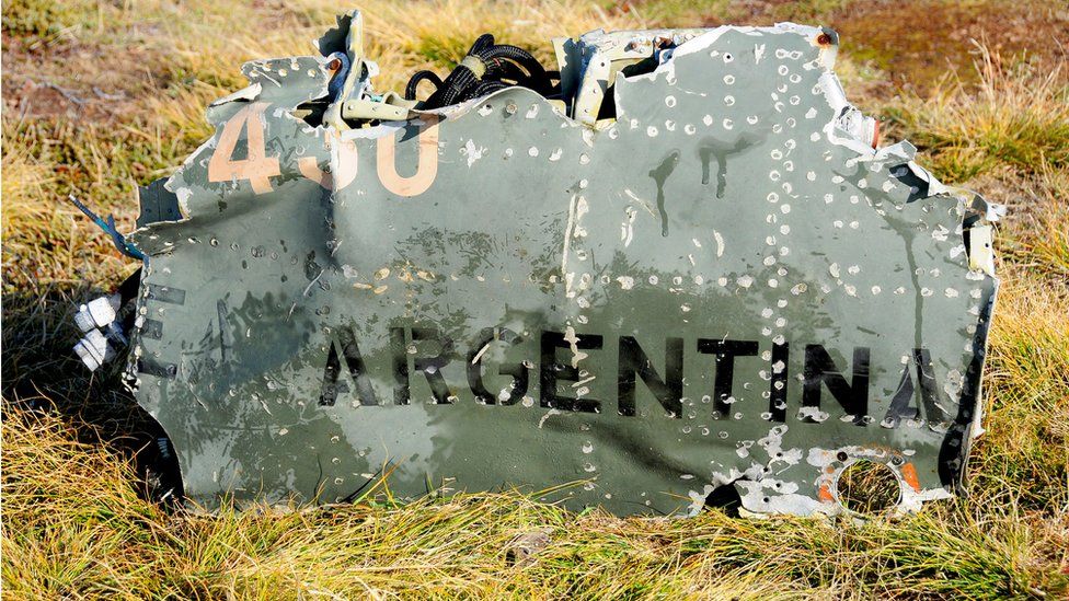 Argentine "Dagger" crash site, Pebble Island /
