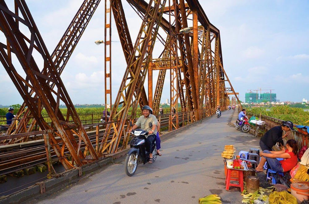 Thanh Long Bridge