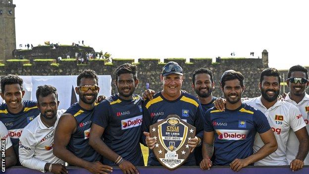 Sri Lanka with the Test series trophy in Galle
