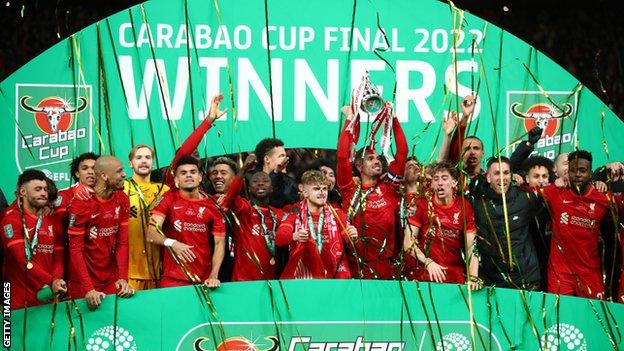 Liverpool celebrate winning the 2020-21 Carabao Cup