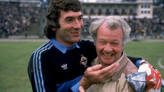 Northern Ireland goalkeeping great Pat Jennings shares a joke with Billy Bingham before a World Cup qualifier against Romania in 1985