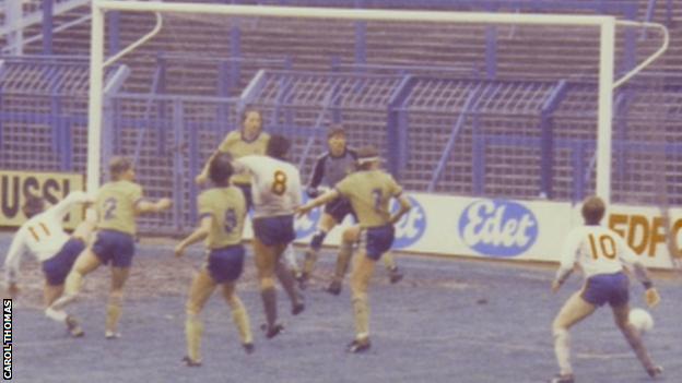 Empty terracing at Luton Town provided the backdrop to the second leg of the 1984 Women's Euros final between England and Sweden
