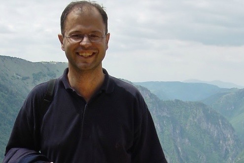 Jovo Martinović, 12 June 2005, Reporters Without Borders [CC BY-SA 4.0 (https://creativecommons.org/licenses/by-sa/4.0)], via Wikimedia Commons