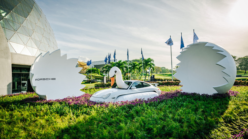 Компания Porsche в этом году будет расширять свое присутствие в мире гольфа, первым тематическим мероприятием стал турнир Porsche Singapore Classic