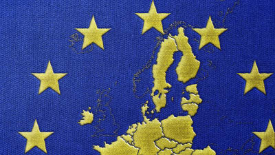 Graafinen kuvituskuva euroopan unionin jäsenmaista ja EU:n kartasta.