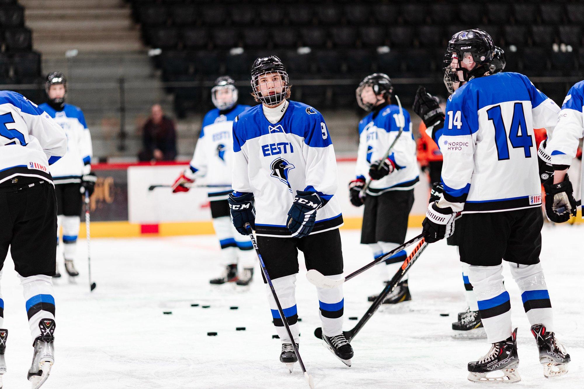 ЧМ среди юниоров: сборная Эстонии по хоккею едва не упустила победу над Южной Кореей