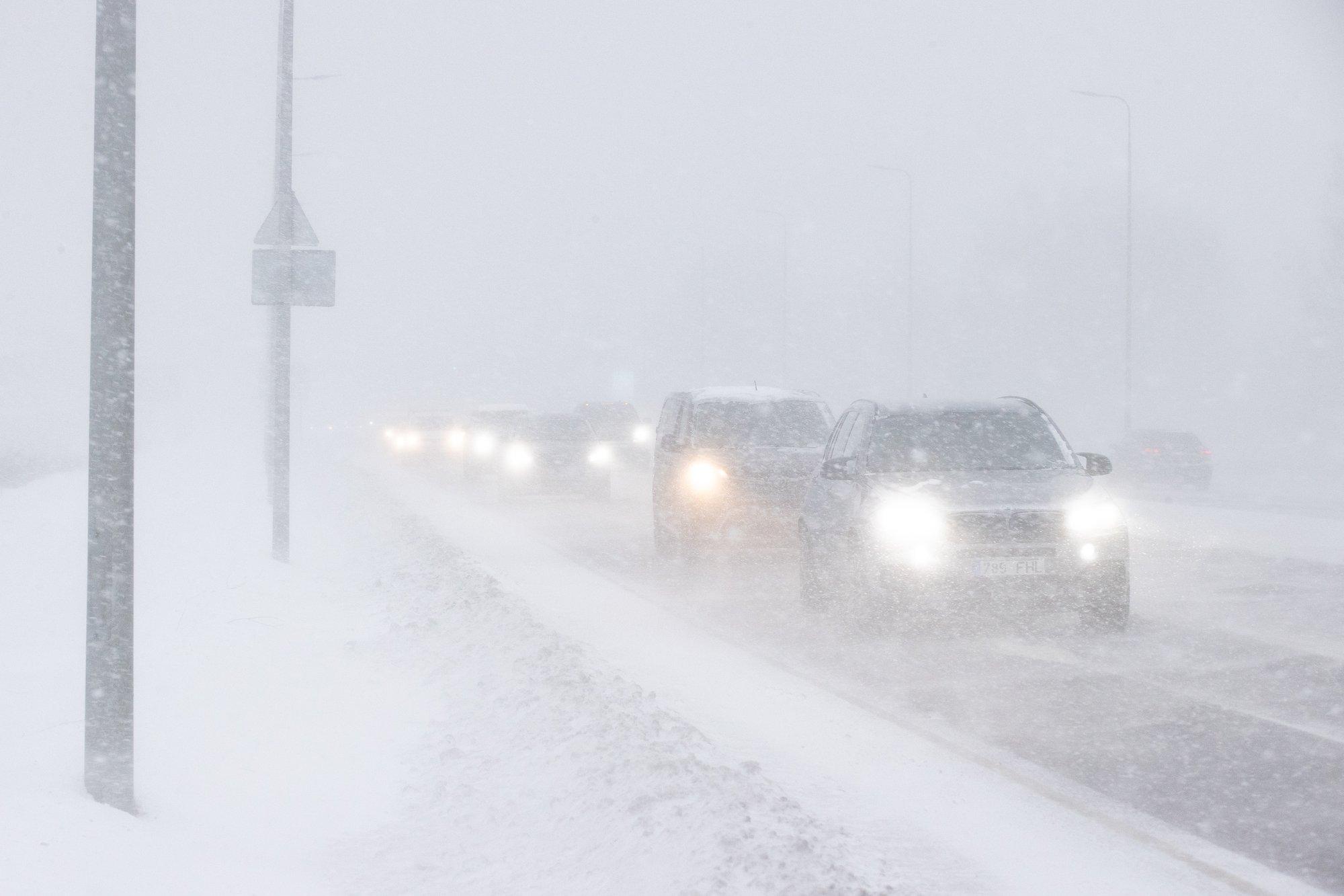ПРОГНОЗ ПОГОДЫ | Осторожно! Дорожная ситуация усложнится из-за сильного мокрого снега
