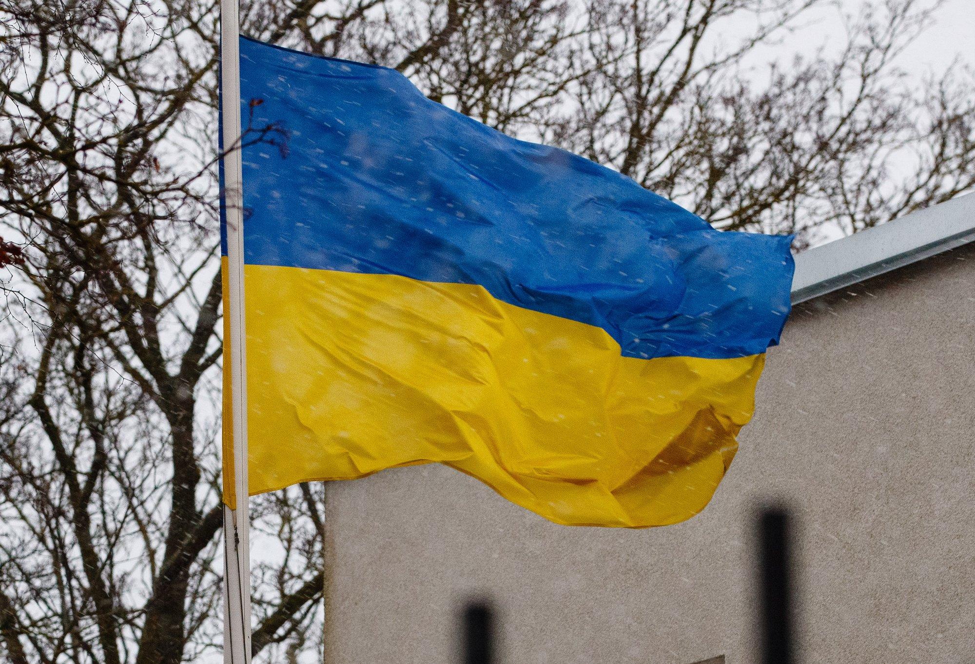 МИД Украины временно приостанавливает все консульские действия в отношении граждан призывного возраста