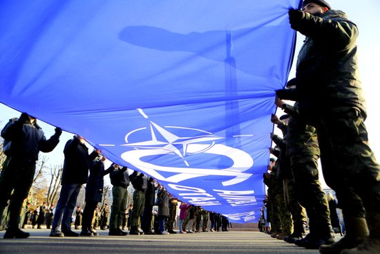 Kremļa propagandas aktualitātes: piemin NATO gadadienu un Baltijas stiprināšanos