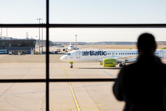 airBaltic планирует возобновить авиасообщение между Ригой и Тель-Авивом