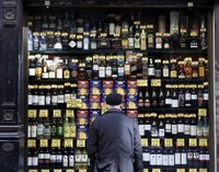 VM ar ierobežojošiem pasākumiem rosina būtiski mazināt alkohola patēriņu