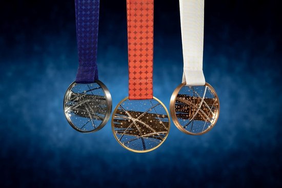 ВИДЕО: Медали чемпионата мира по хоккею изготовят из чешского хрусталя