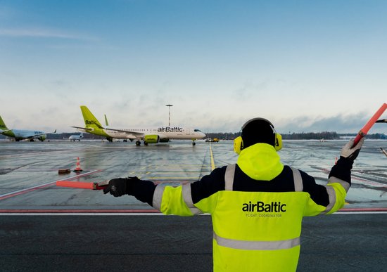 'Nevis naudas došana, bet investīcija' - valsts ieguldīs 'airBaltic' līdz 136 miljoniem eiro