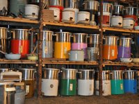 ФОТО. 60 стиральных машин "Рига", собранных вместе в сарае в Вариебе