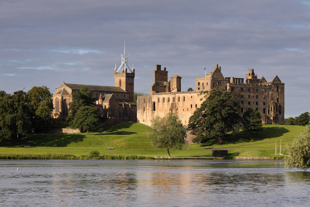 Linlithgow-An-Ancient-Town-in-Scotland.jpg