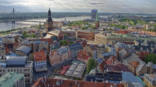 Λετονία: Οι πολίτες καλούνται να μετατρέψουν τα υπόγεια σε αντιαεροπορικά καταφύγια