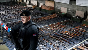 Защо сърбите имат толкова много оръжия