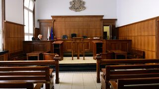 Съдът оправда на първа инстанция бившия варненски апелативен прокурор за незаконни боеприпаси (допълнена)