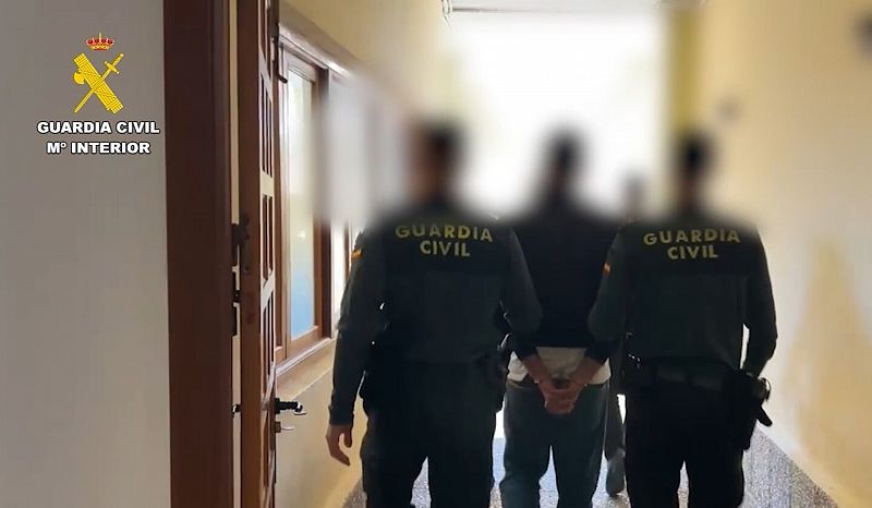 La Guardia Civil libera a una persona secuestrada desde hace dos das en Calpe (Alicante)