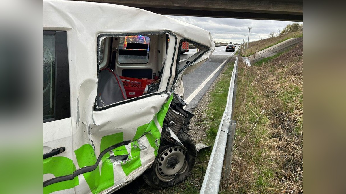 Auf der A39 Richtung Scheppau gab es einen Verkehrsunfall, bei dem fünf Fahrzeuge beteiligt waren.