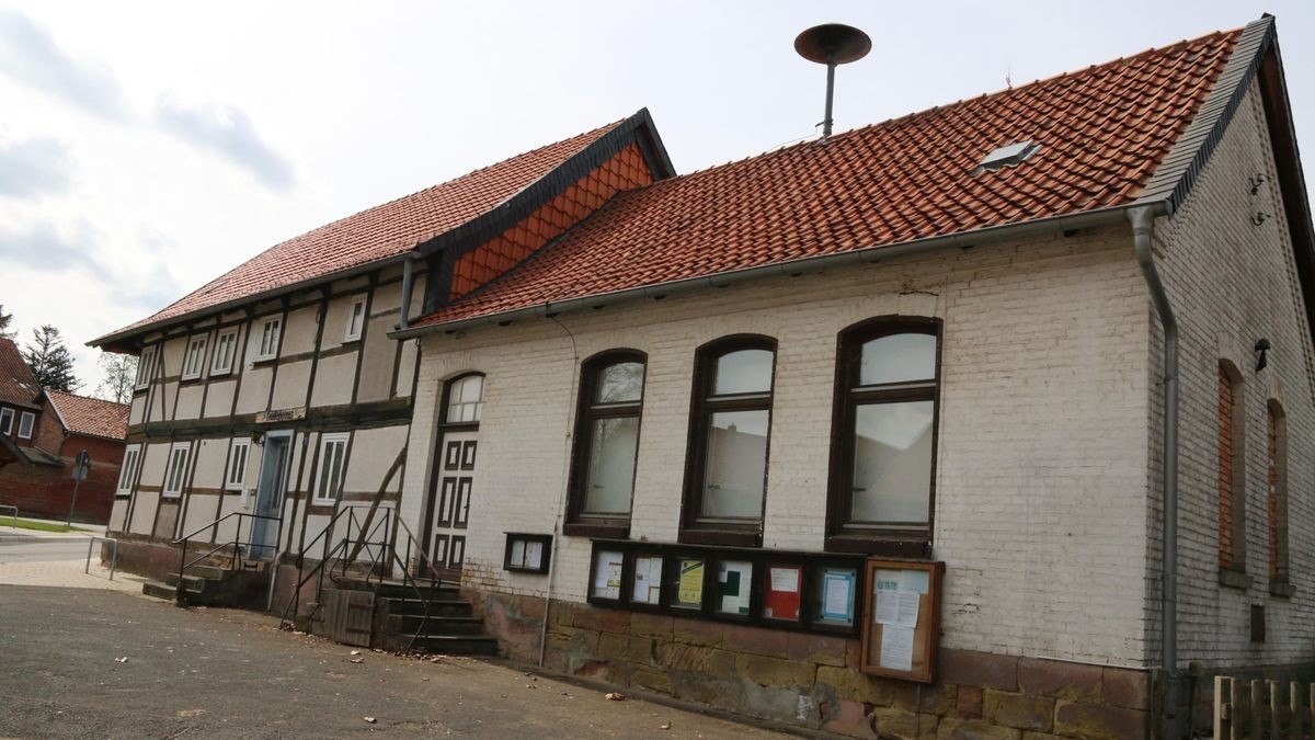 Die alte Schule in klein Elbe könnte zum Treffpunkt werden. 